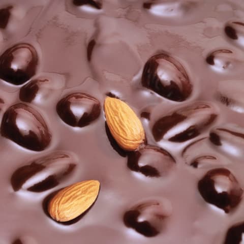 56297 Almonds_in_chocolate copy